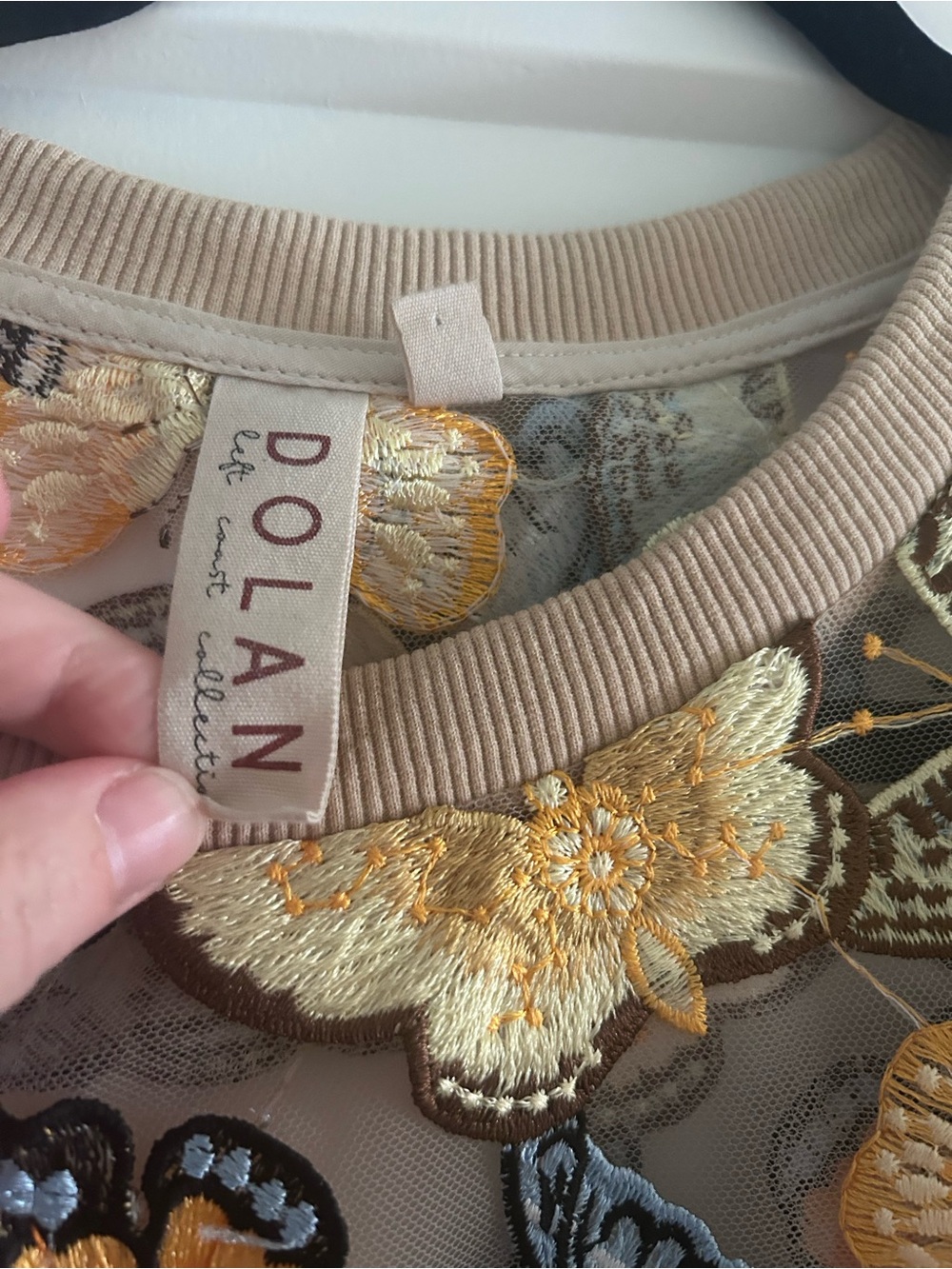Anthropologie Dolan 3D Butterfly Embroidered Short Sleeve Top - sheer beige - Picture 4 of 5